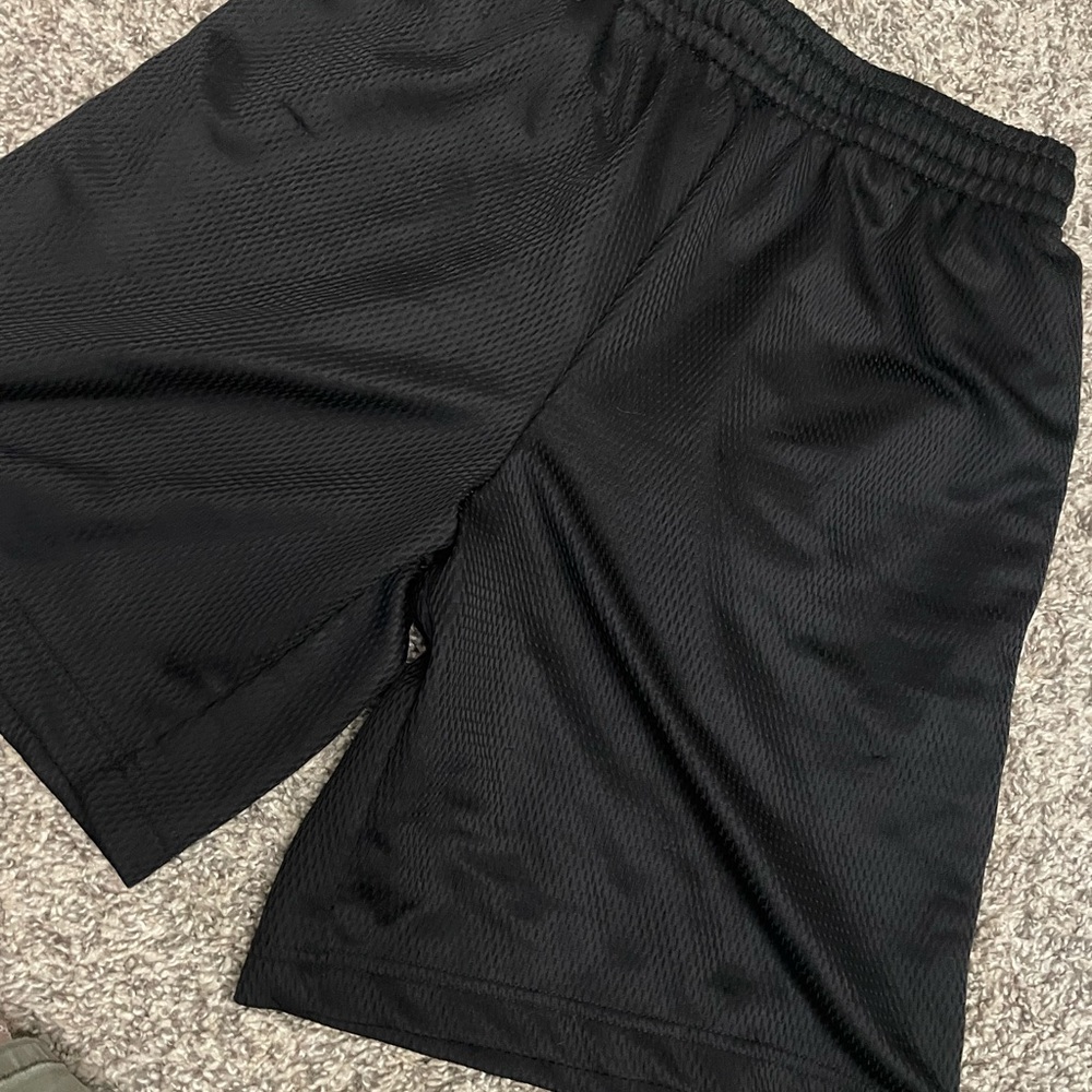 Men’s basketball shorts